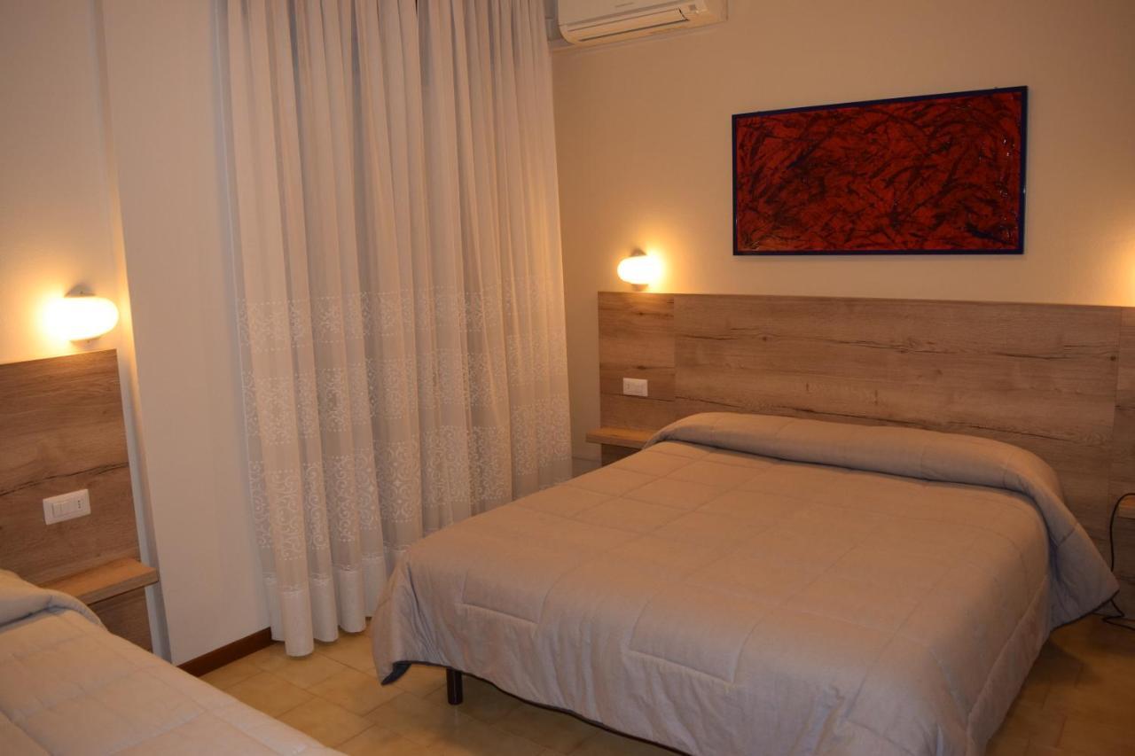 Hotel Pilotto Peschiera del Garda Ngoại thất bức ảnh